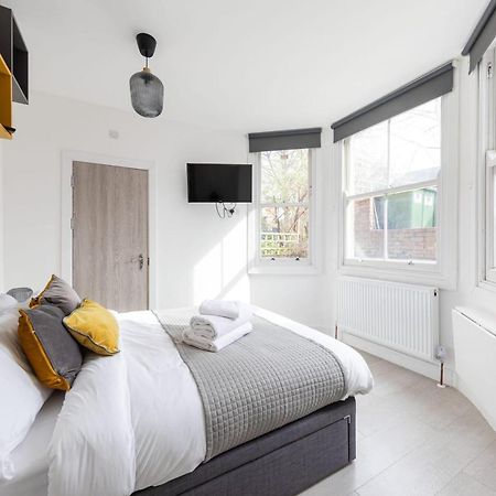 Lovely Private Room And Shower At Anson Hotel London Exterior foto