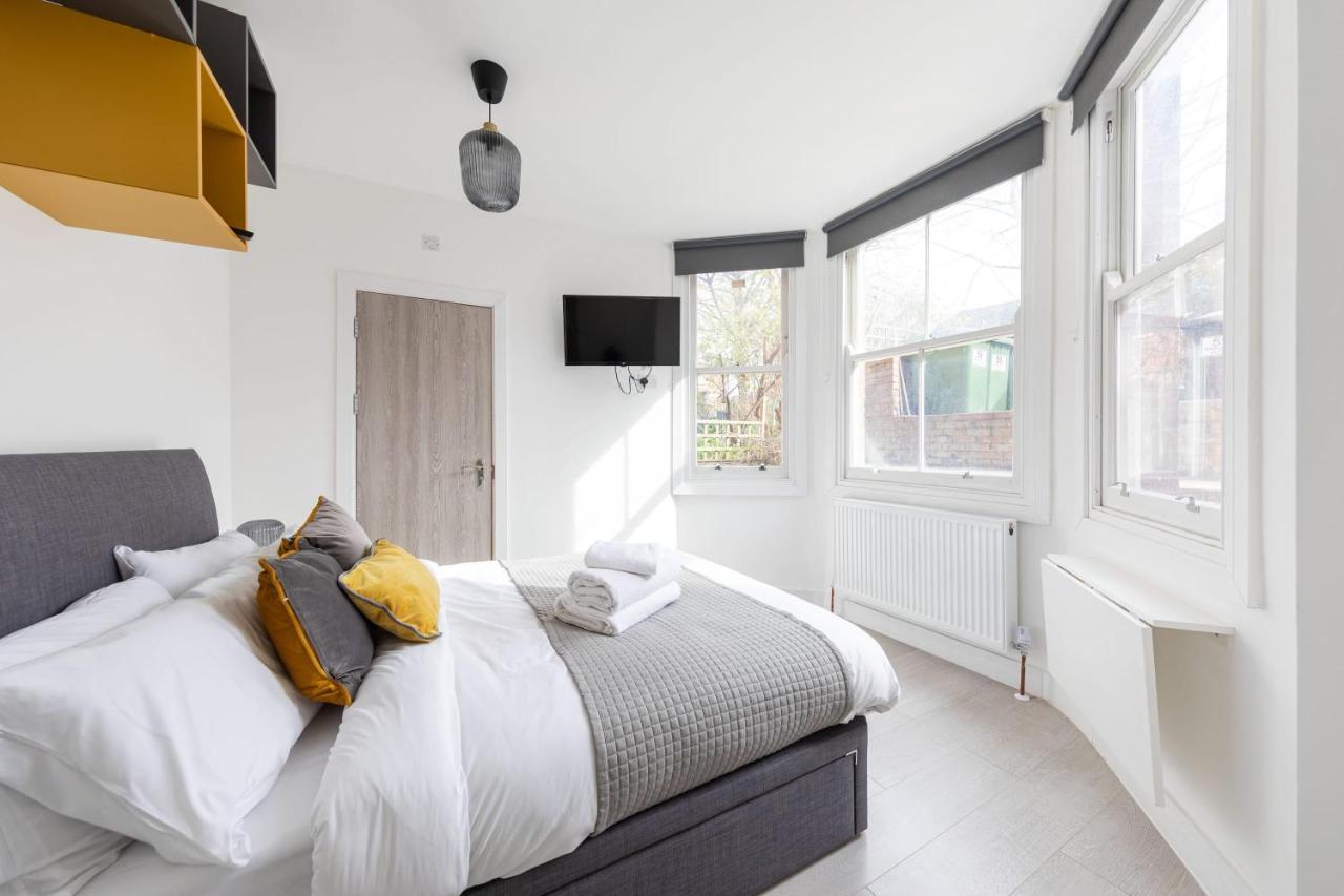 Lovely Private Room And Shower At Anson Hotel London Exterior foto